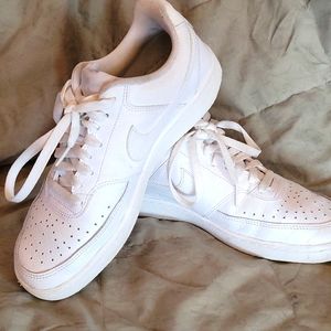 Nike Court Vision Low Women's Sneakers